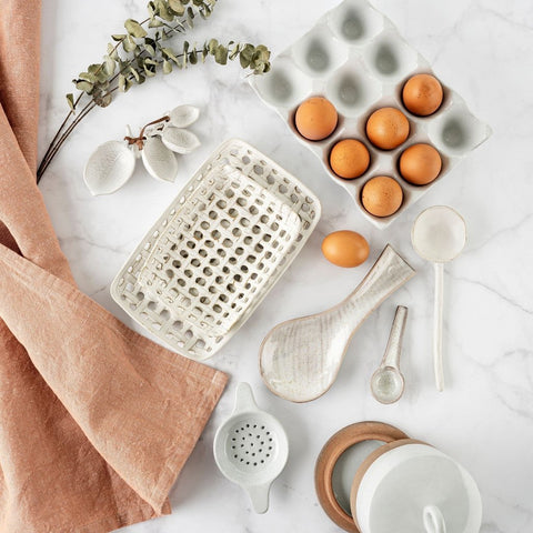 Porcelain basket tray